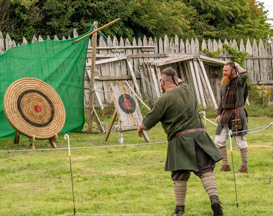 Dart (spear) throwing