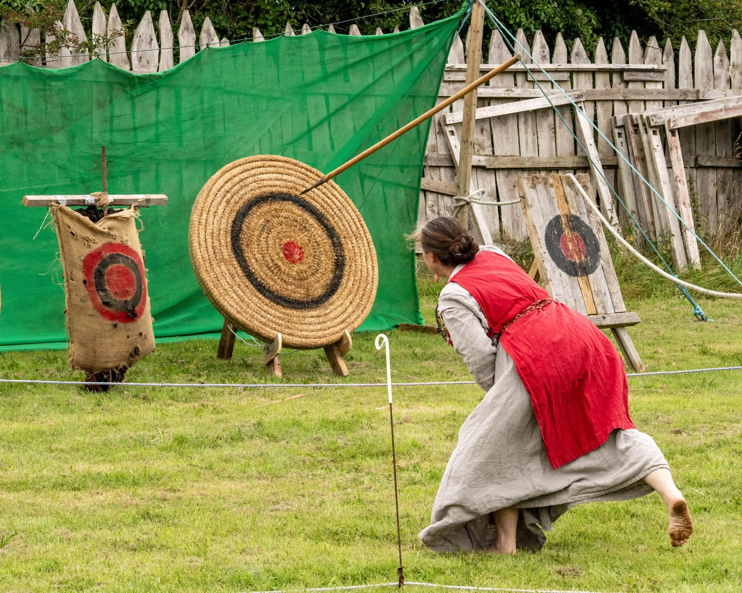Dart (spear) throwing
